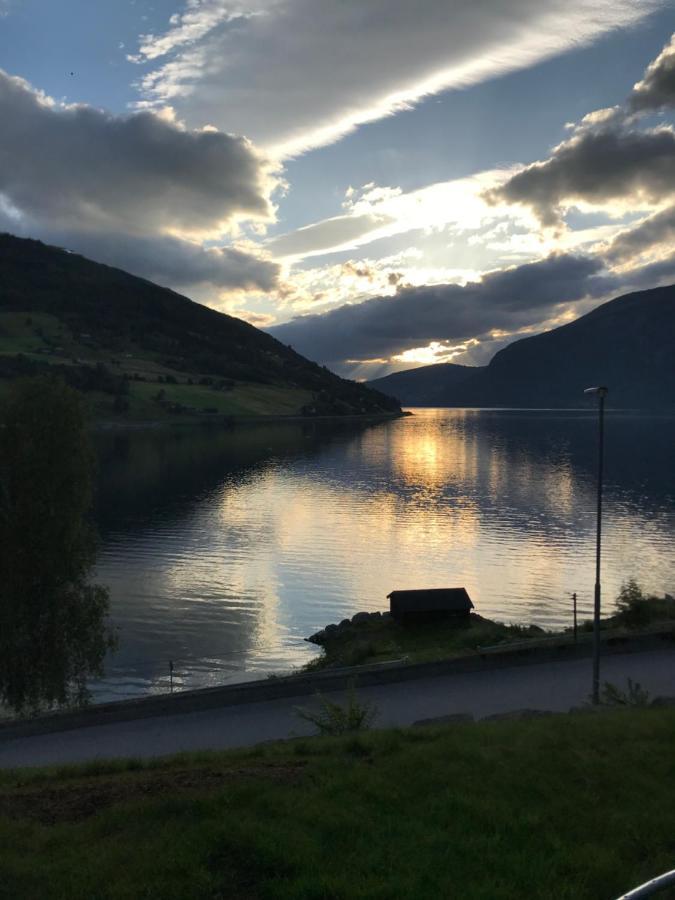 Apartamento Panorama Fjord Olden Exterior foto